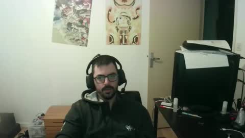 Snapshot of romainb72 chatting on 04/04/26, 06:11 romainb72 online show from 04/04/26, 06:11