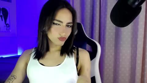 Snapshot of romalix chatting on 01/27/25, 10:38 charlotte online show from 01/27/25, 10:38