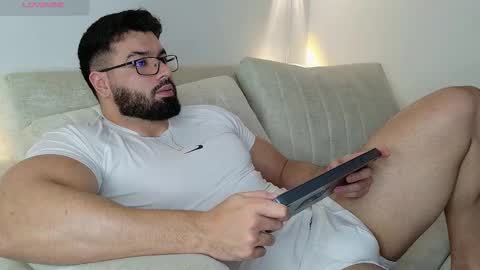 Roman Lux online show from 10/20/25, 05:52