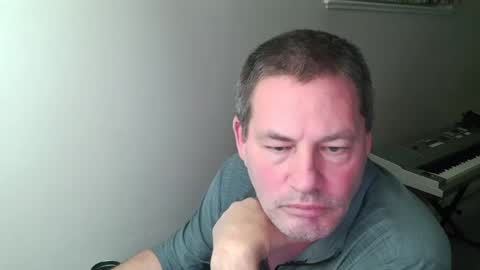 Snapshot of romander2017 chatting on 09/16/25, 02:01 Wasati online show from 09/16/25, 02:01