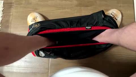 Snapshot of romanianguy1693 chatting on 04/22/26, 01:12 romanianguy1693 online show from 04/22/26, 01:12