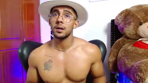 Roman online show from 03/06/25, 09:09