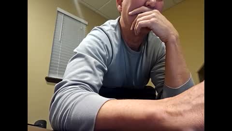 romanteeks online show from 12/08/24, 01:13