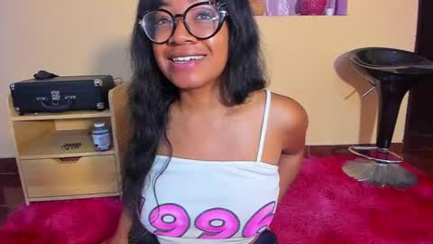 Snapshot of romantic_stargirl chatting on 12/16/24, 11:44 Is A Belle online show from 12/16/24, 11:44