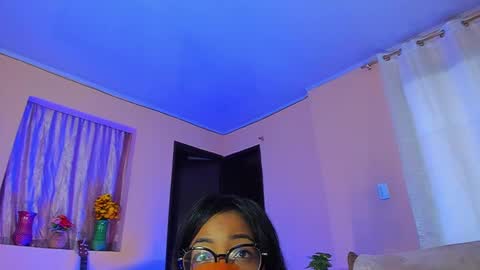 Snapshot of romantic_stargirl chatting on 02/02/25, 12:02 Is A Belle online show from 02/02/25, 12:02