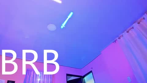 Snapshot of romantic_stargirl chatting on 02/06/25, 11:10 Is A Belle online show from 02/06/25, 11:10