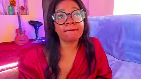 Snapshot of romantic_stargirl chatting on 02/20/25, 03:08 Is A Belle online show from 02/20/25, 03:08