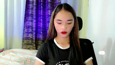 Snapshot of romanticslutxxx chatting on 12/06/24, 09:57 empress online show from 12/06/24, 09:57