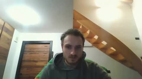 Snapshot of romanz123 chatting on 12/13/24, 09:52 romanz123 online show from 12/13/24, 09:52