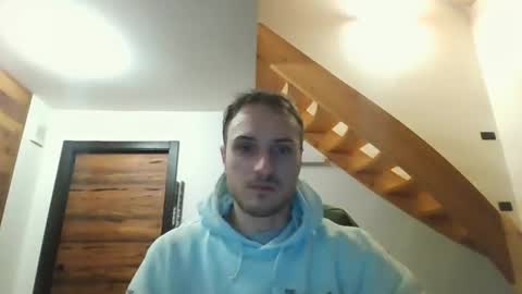 Snapshot of romanz123 chatting on 01/14/25, 10:02 romanz123 online show from 01/14/25, 10:02