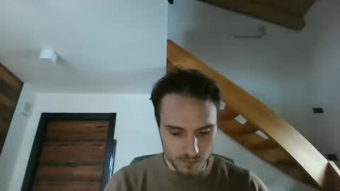 Snapshot of romanz123 chatting on 02/16/25, 02:32 romanz123 online show from 02/16/25, 02:32