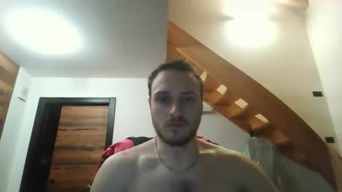 Snapshot of romanz123 chatting on 12/20/25, 10:17 romanz123 online show from 12/20/25, 10:17