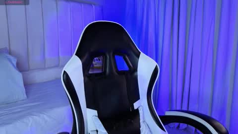 Snapshot of rome_hard chatting on 03/19/26, 08:13 Rome online show from 03/19/26, 08:13