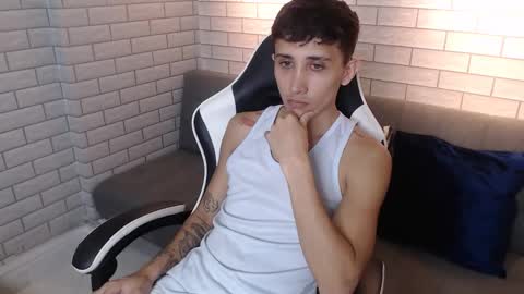 Snapshot of rome_hard chatting on 04/10/26, 07:40 Rome online show from 04/10/26, 07:40