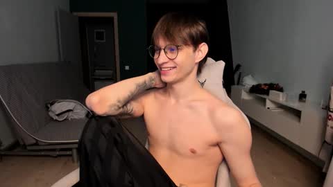 Romeo online show from 02/26/26, 09:41