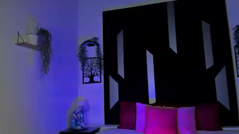 Snapshot of romeo_ricci1 chatting on 03/19/26, 12:36 Romeo Ricci online show from 03/19/26, 12:36