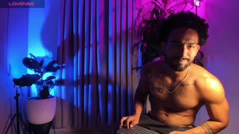 R O M E O  online show from 09/10/25, 05:51