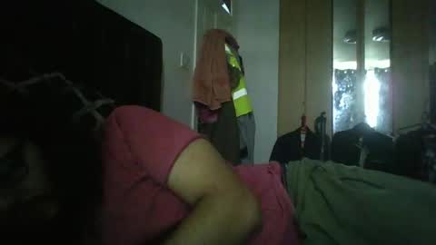 romeoisnotperfectbuthetries online show from 12/15/24, 01:43
