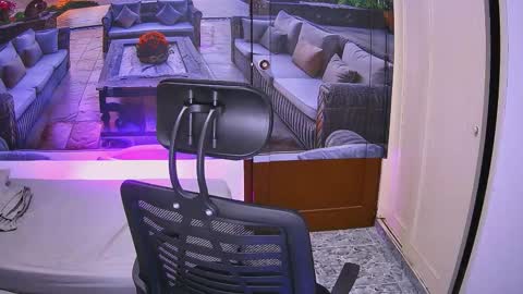 Romeo online show from 10/01/25, 07:31