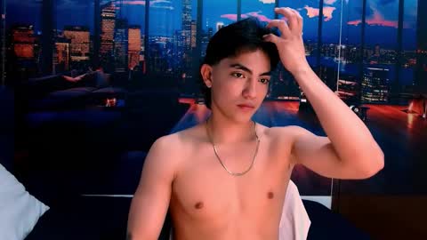 Snapshot of romeomillerr chatting on 11/14/25, 09:24 Romeo online show from 11/14/25, 09:24