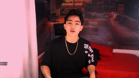 Snapshot of romeomillerr chatting on 12/01/25, 07:08 Romeo online show from 12/01/25, 07:08