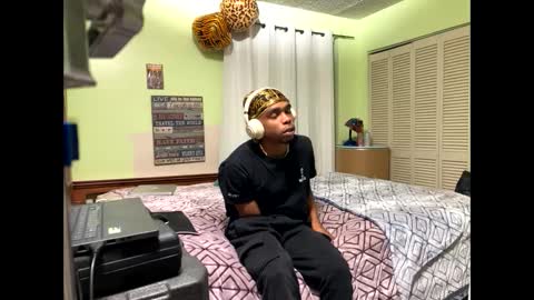 romeotyn online show from 02/26/25, 03:21