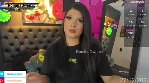 Snapshot of rominaowenxx chatting on 12/27/24, 08:35 ROMINA OWEN online show from 12/27/24, 08:35