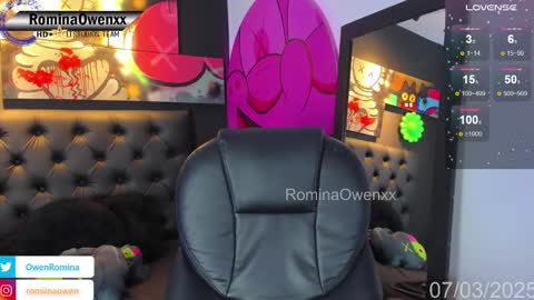 Snapshot of rominaowenxx chatting on 03/07/25, 05:51 ROMINA OWEN online show from 03/07/25, 05:51