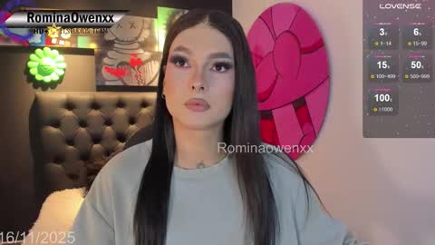 Snapshot of rominaowenxx chatting on 11/16/25, 05:24 ROMINA OWEN online show from 11/16/25, 05:24
