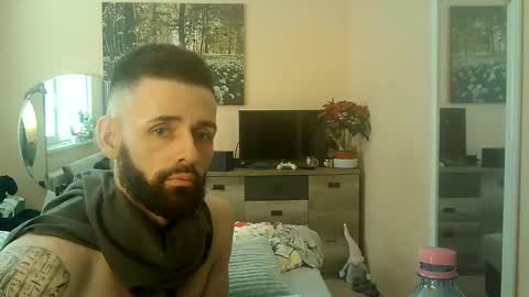 romulus7777 online show from 12/28/24, 09:31