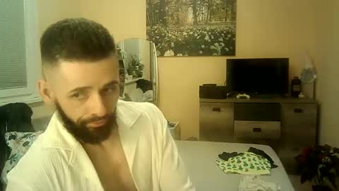 romulus7777 online show from 01/10/25, 04:51