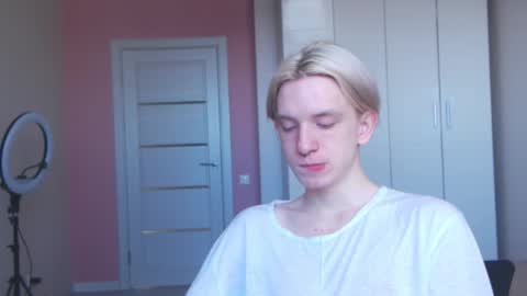 Ron online show from 02/16/26, 06:42