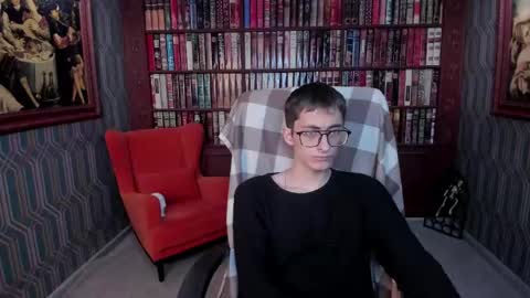 Snapshot of ronbevs chatting on 05/25/26, 07:58 ronbevs online show from 05/25/26, 07:58