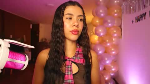 Snapshot of ronieeplay chatting on 03/31/26, 05:08 Roni online show from 03/31/26, 05:08