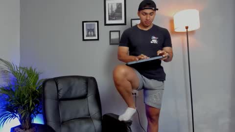 RonnieCanford online show from 01/11/26, 02:44