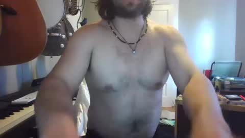 Snapshot of ronniejohnston13 chatting on 10/13/25, 08:53 ronniejohnston13 online show from 10/13/25, 08:53