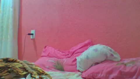 Snapshot of ronnispoto chatting on 12/22/24, 09:31 ronny online show from 12/22/24, 09:31