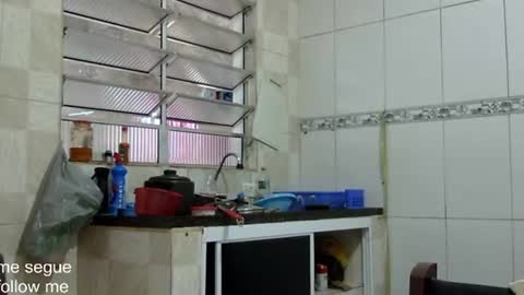 Snapshot of ronnispoto chatting on 01/04/25, 05:47 ronny online show from 01/04/25, 05:47