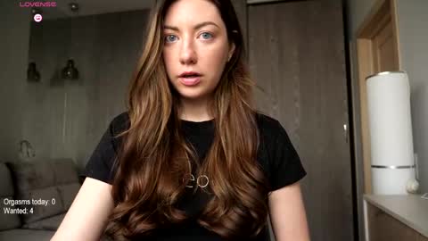 Snapshot of ronny_ponny chatting on 03/30/26, 07:42 RonnyPonny online show from 03/30/26, 07:42