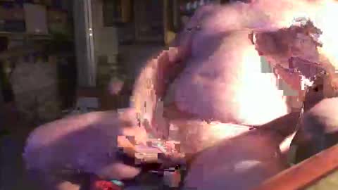 Snapshot of ronnybeee chatting on 03/20/26, 07:24 ronnybeee online show from 03/20/26, 07:24