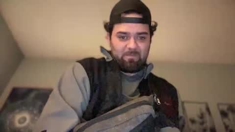 Snapshot of ronnyvzla2 chatting on 12/03/24, 02:03 Ronny Smokey online show from 12/03/24, 02:03