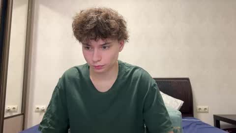 Snapshot of ronrogo chatting on 12/02/25, 04:35 arqmsq online show from 12/02/25, 04:35