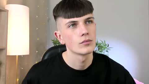 Snapshot of rony_winston chatting on 03/22/26, 09:18 Rony online show from 03/22/26, 09:18