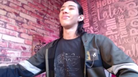 Snapshot of ronymiller_1 chatting on 12/15/24, 02:37 RonyMiller 1 online show from 12/15/24, 02:37