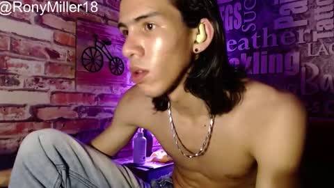 Snapshot of ronymiller_1 chatting on 01/15/25, 11:51 RonyMiller 1 online show from 01/15/25, 11:51