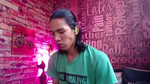 Snapshot of ronymiller_1 chatting on 01/26/25, 03:36 RonyMiller 1 online show from 01/26/25, 03:36