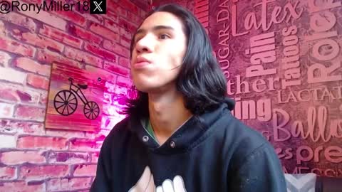 Snapshot of ronymiller_1 chatting on 02/13/25, 02:52 RonyMiller 1 online show from 02/13/25, 02:52