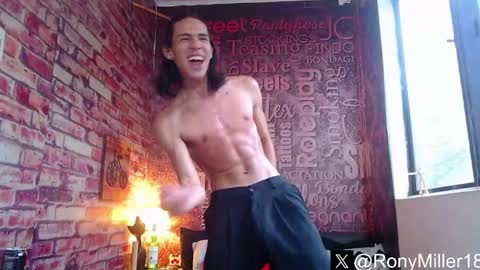 Snapshot of ronymiller_1 chatting on 02/27/25, 04:10 RonyMiller 1 online show from 02/27/25, 04:10