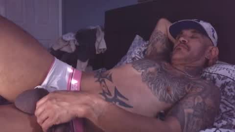 roodogzxl online show from 12/17/25, 08:26