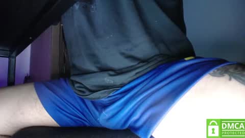 Snapshot of room_hot_x chatting on 01/22/25, 10:29 ken online show from 01/22/25, 10:29